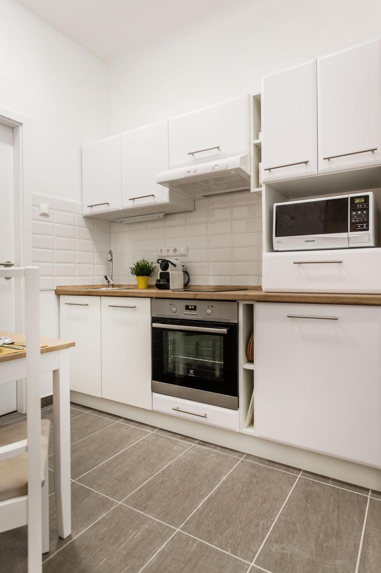 Quiet And Cozy Apartment Near The Danube Budapest Exterior photo